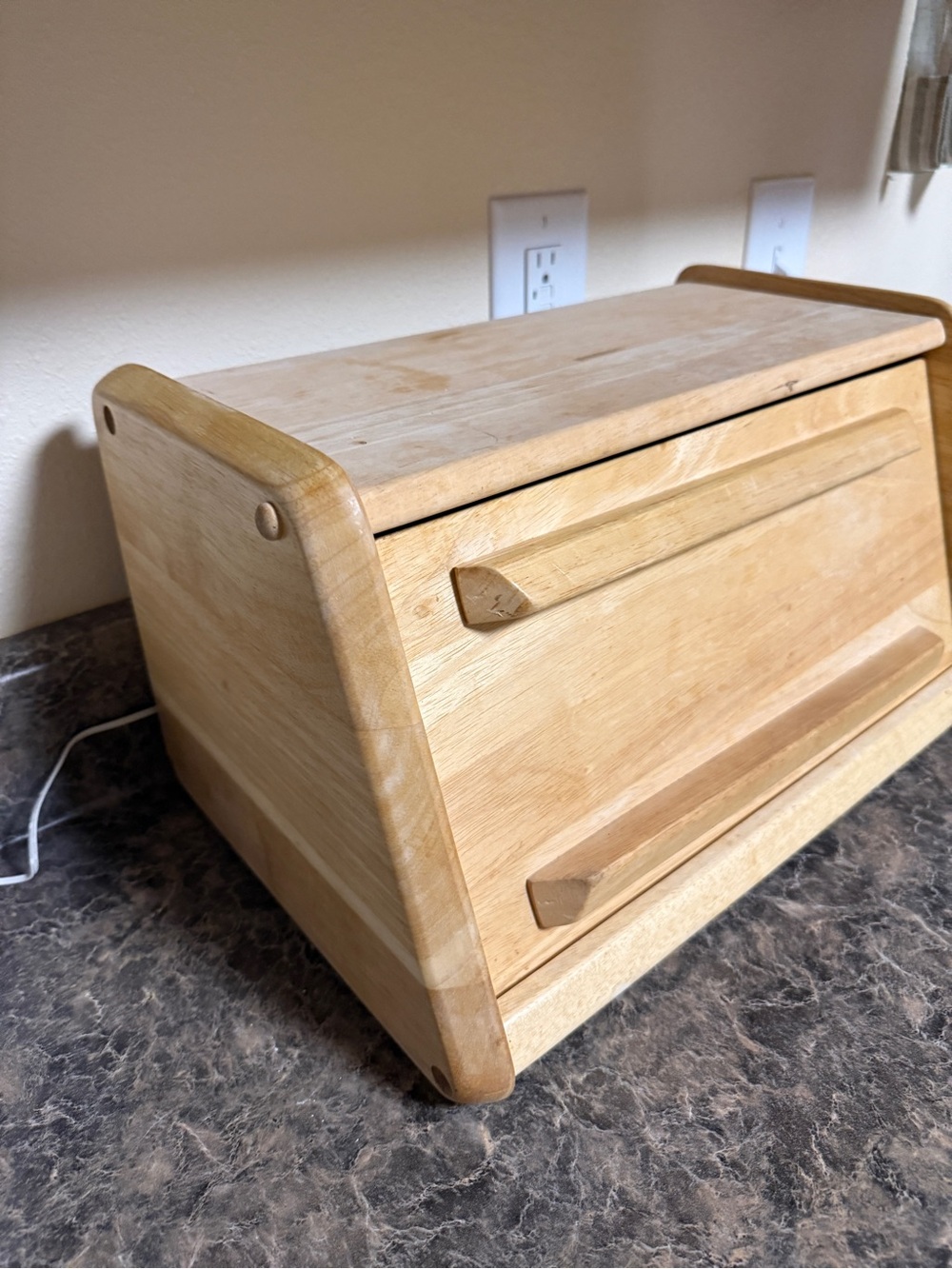 ✨ Wooden Bread Box Storage - Natural Wood - Picture 4 of 5